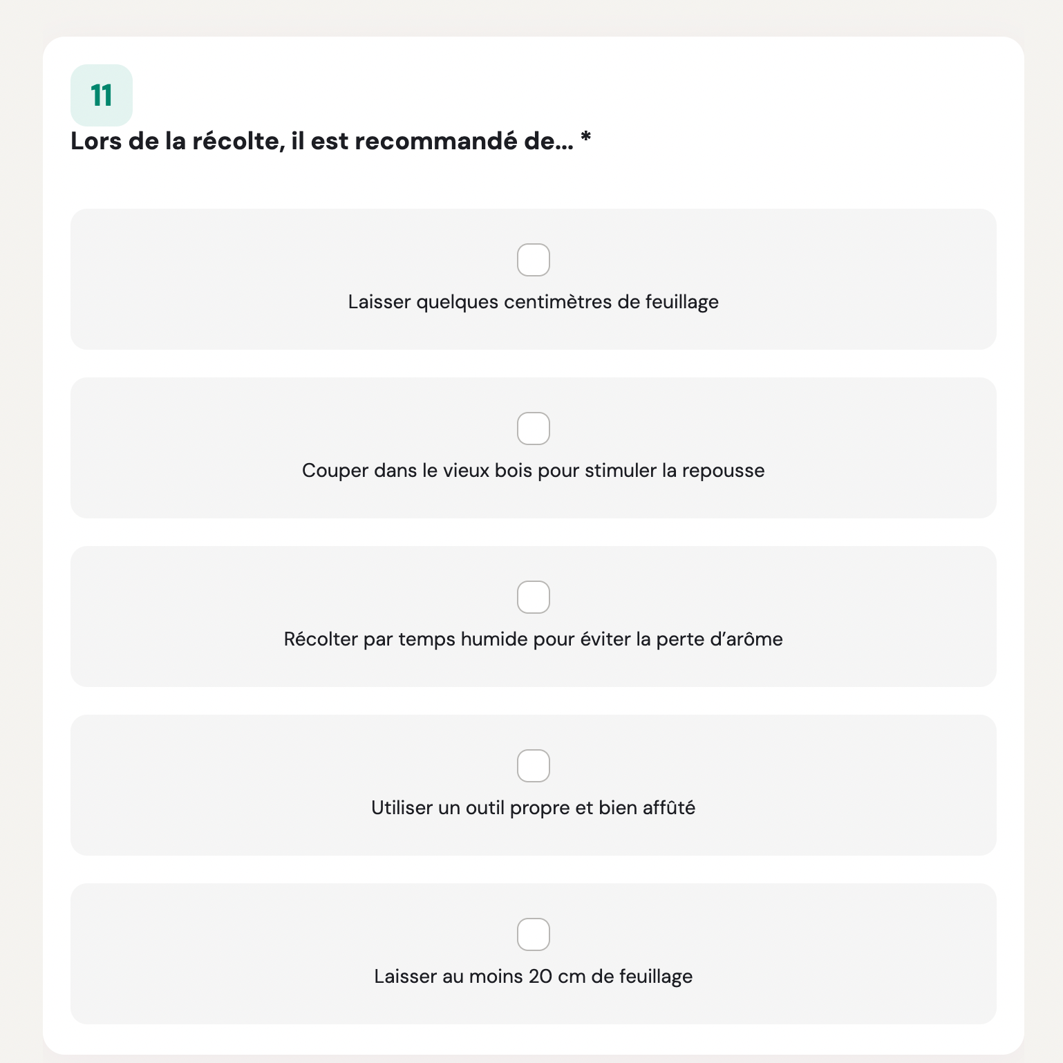 Capture d'écran de l'espace de formation en ligne de la Val'Heureuse. Quizz sur la Lavande.